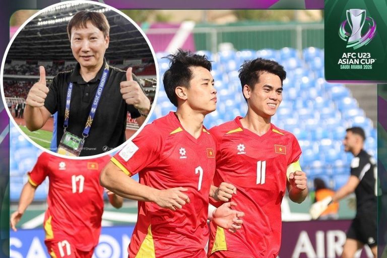 CĐV Việt Nam chia rẽ về khả năng HLV Kim Sang Sik gọi U23 dự Asiad