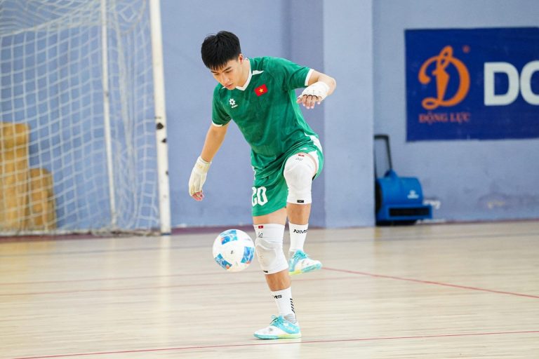 Thủ môn Trần Văn Lương bị loại khỏi danh sách dự giải Đông Nam Á 2026