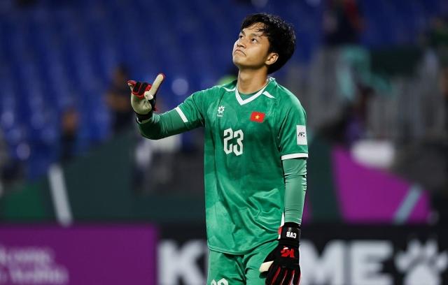 Thủ môn U23 Việt Nam chỉ ra nguyên nhân chót bảng tại Trung Quốc