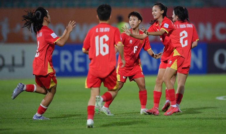 Tuyển Việt Nam nhận thưởng lớn sau chiến thắng đầu tiên tại giải châu Á